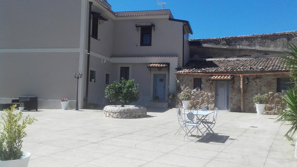 Villa Meriem Noto Exterior foto